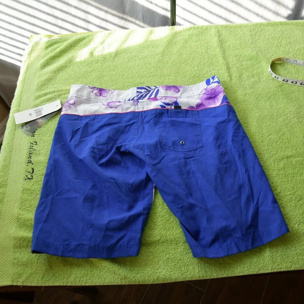 NWT - Hi Surf Men's Board Shorts, Size 36